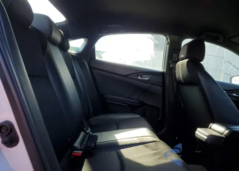 2019 Honda Civic Sport z USA, uszkodzony, nr VIN 2HGFC2F82KH602036